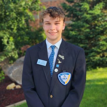 Rylan Wendland, South Dakota FBLA President, Milbank High School